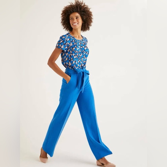 BODEN Carey Top Bold Blue Blouse Floral Clematis Shirt Black Pleated Neckline - Picture 3 of 16